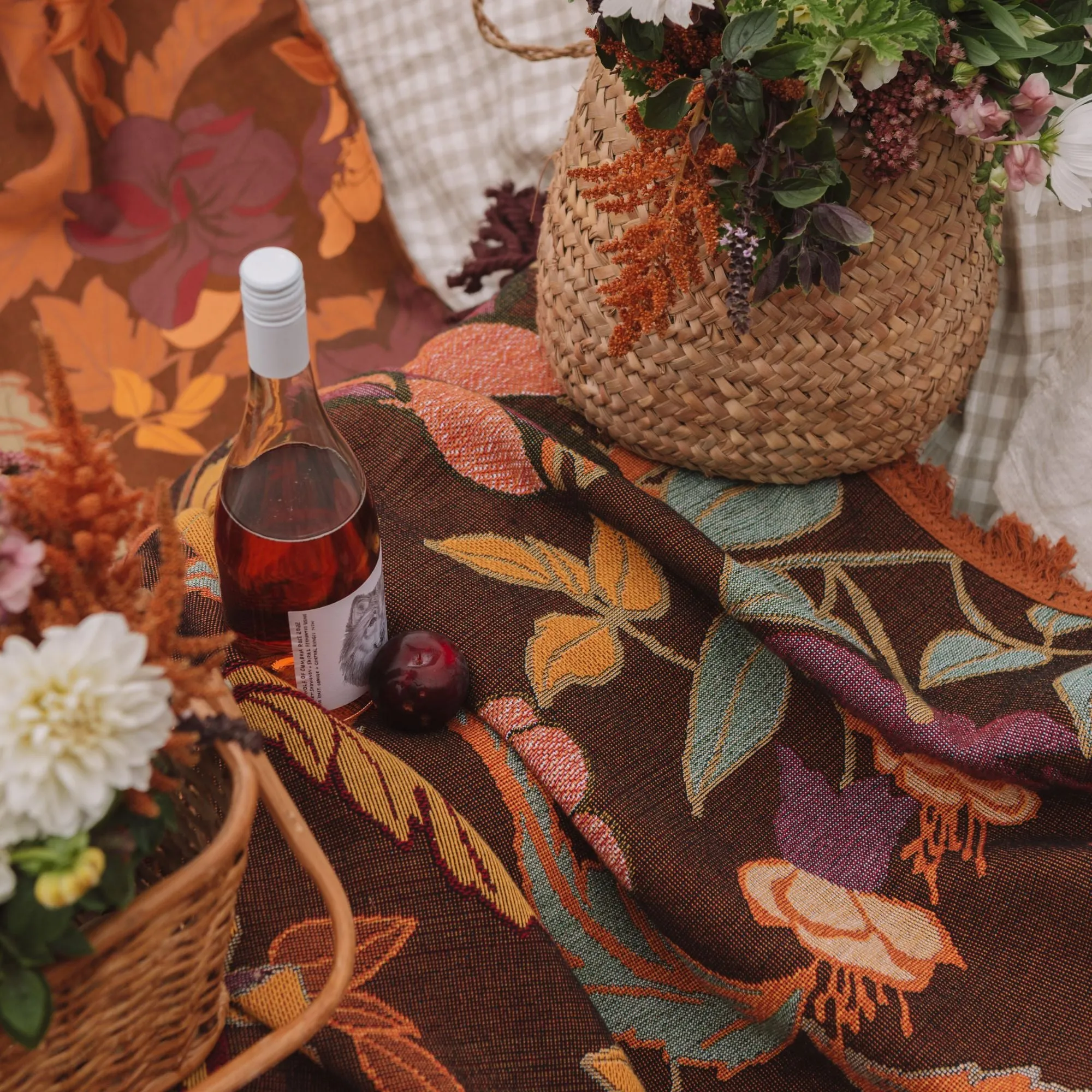 Flora Picnic Rug