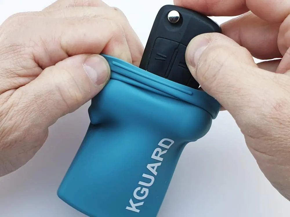 K IPX8 Waterproof Pouch for Electronic Car Keys  Enhanced and Certified Protection for Water and Outdoor Activities: Surfing, SUP, Kitesurfing, Windsurfing, Swimming...