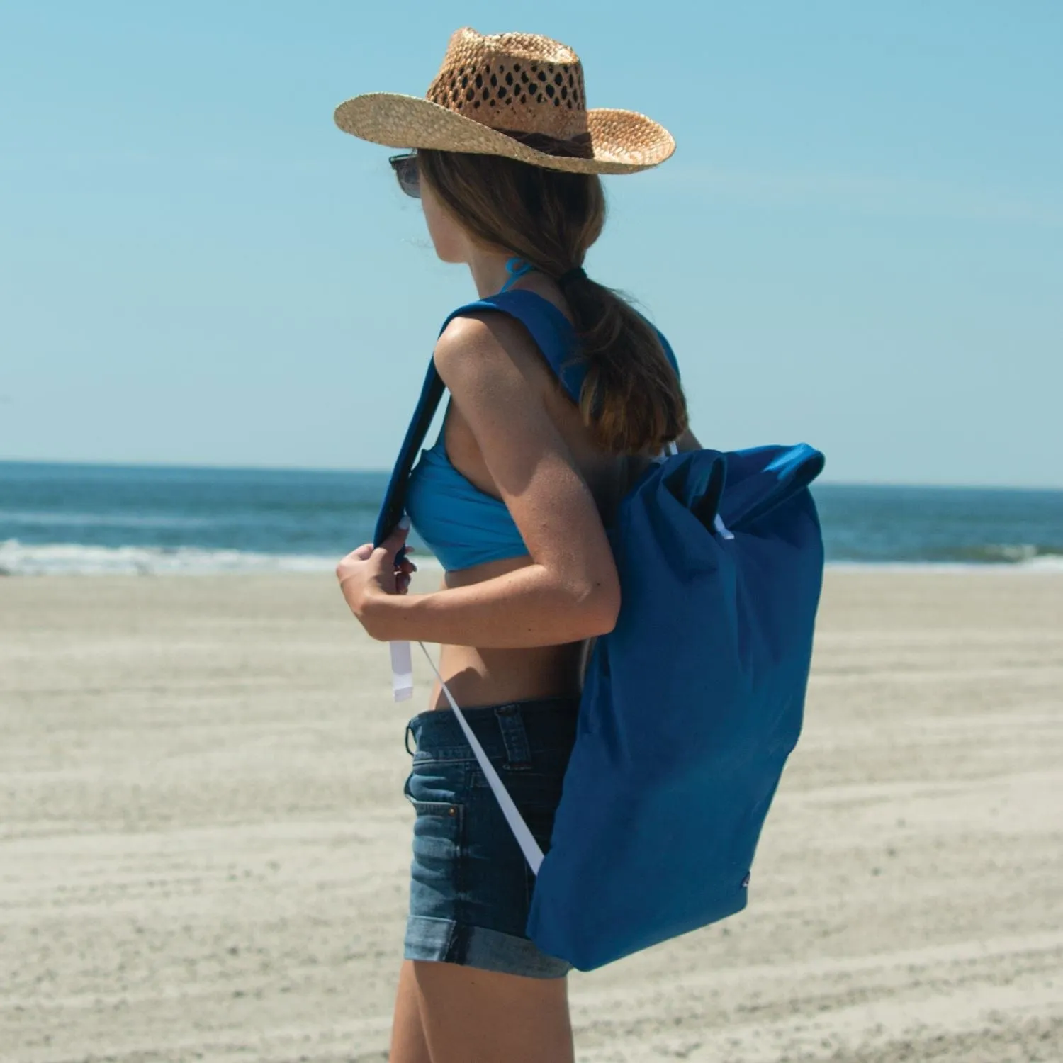 RIO | Lace-Up Backpack Beach Chair with Removable Pouch